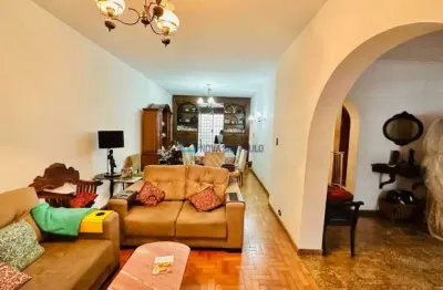 Sobrado no planalto paulista para reforma  - no melhor local do bairro.