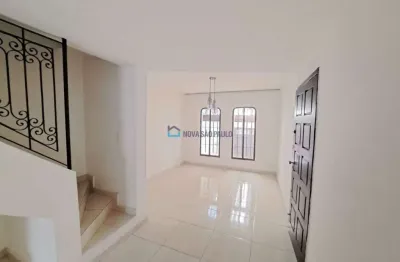 Casa com 2 quartos à venda na Avenida Benigno Carrera, --, Vila Campestre, São Paulo