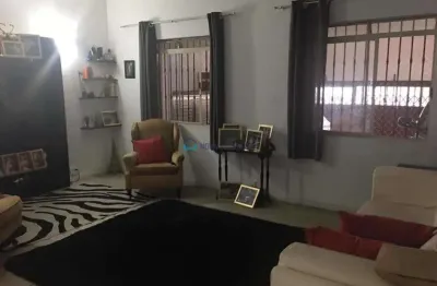 Casa com 3 quartos à venda na Rua Califórnia, --, Cidade Monções, São Paulo