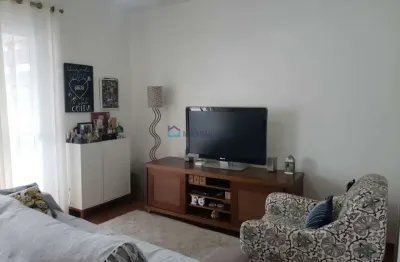 Apartamento à venda na vila mariana com 3 quartos e  2 vagas de garagem .