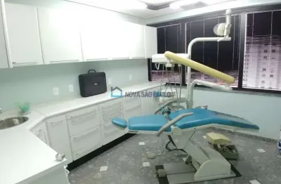 Laje com 4 conjuntos já equipados para clínica odontológica perto do metrô v mariana!