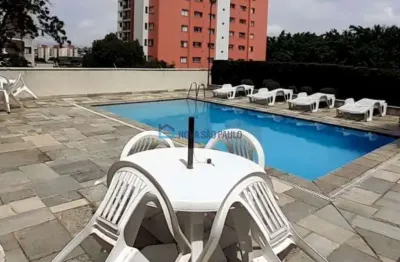 Apartamento próximo ao metrô são judas! com 03 dormitórios, sala 2 ambientes, 2 banheiros e 1 vaga.