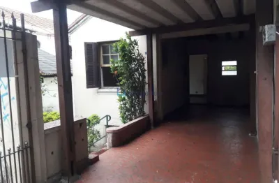 Terreno com 13,30 de frente e 25 de profundidade na saúde