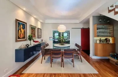 Casa de vila à venda, com 270 m², 4 suítes, 3 vagas, no planalto paulista