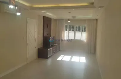 Parque jabaquara, sobrado com 3 dormitórios sendo 2 suítes, 3 vagas de garagem.