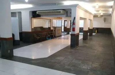 Ponto comercial na vila olimpia, proximo av juscelino kubistcheck - 560 metros