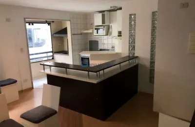 Studio tipo loft, com 1 dormitório, sala com sacada gourmet. metro conceicao !