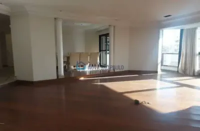 Moema | 4 quartos | 4 suítes | 4 vagas | 246 m² | próximo ao metrô moema