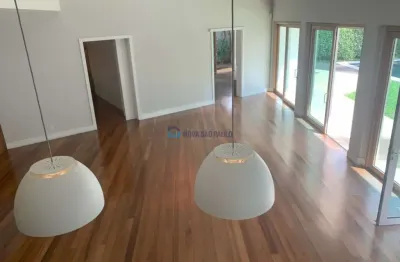 Casa com 4 quartos à venda na Rua Comandante Ismael Guilherme, --, Jardim Luzitânia, São Paulo