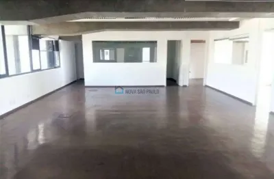 Venda. conjunto comercial no brooklin com 212  m² . 3 vagas.  6 salas.