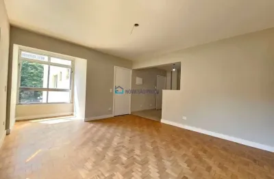 Apartamento reformado, 3 quartos, suíte, à venda em moema,.