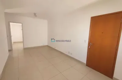 Apartamento bairro saúde. 62,89m². metrô saúde e praça da árvore.