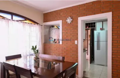 Casa com 3 quartos à venda na Rua Jaime Cavalcanti, --, Vila Liviero, São Paulo