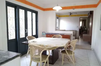 Obrado à venda na água funda 3 quartos, 128m², com piscina e churrasqueira.