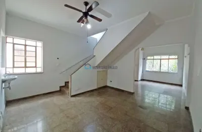 Casa com 3 quartos à venda na Rua Tupanaci, --, Vila Gumercindo, São Paulo