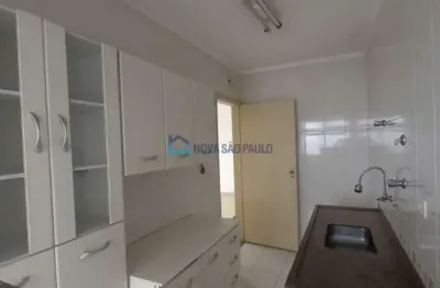 Apartamento com 2 quartos 2 banheiros  próximo ao metrô saúde