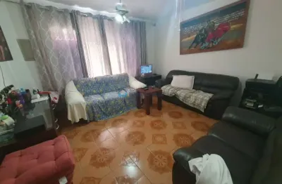 Vende casa com 3 dormitóriossuítes e vaga para 5 automóveis - vl. santa catarina