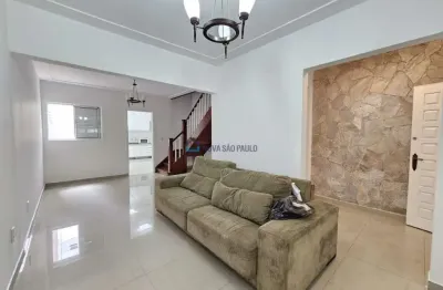 Casa 3 dormitórios, 1 suíte, 1/2 vagas no ipiranga - reformada e disponível para venda