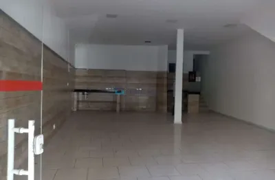 Prédio comercial bem localizado, próximo ao metrô saúde.