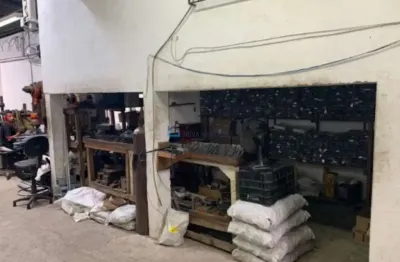 Barracão / Galpão / Depósito com 4 salas à venda na Rua das Municipalidades, --, Ipiranga, São Paulo