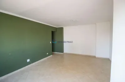 Apartamento à venda perto do metrô saúde com 2 quartos e 1 vaga de garagem.