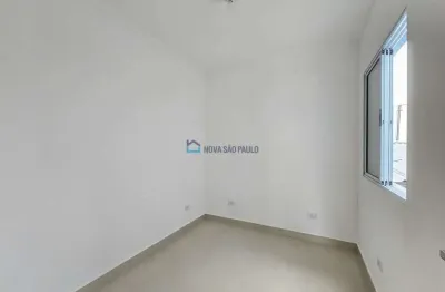 Casa  recém construída em condomínio com 2 suítes no ipiranga/sacomã