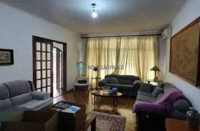 Casa com  4 quartos sendo 2 suites à  venda no  planalto paulista.