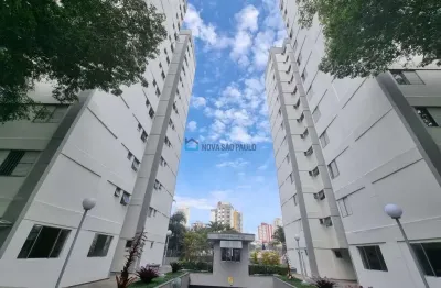 Apartamento, 2dts, varanda, andar alto, vaga livre +deposito ! 750m 8 min a pé metrô pça. arvore