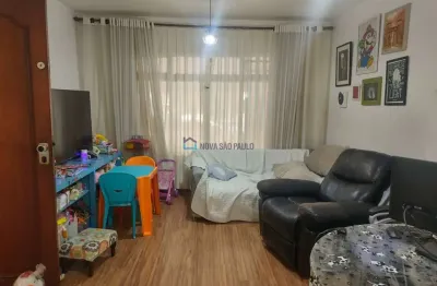 Sobrado/ planalto paulista/ 2 quartos / 2 banheiros/ dependência de serviço/ 2 vagas