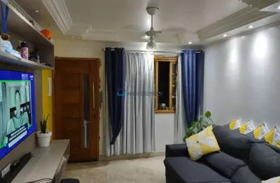 Casa de vila com portão, 2 dormitórios no jabaquara