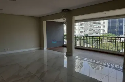 Brooklin, apartamento magnífico com 172m2, 3 vagas!