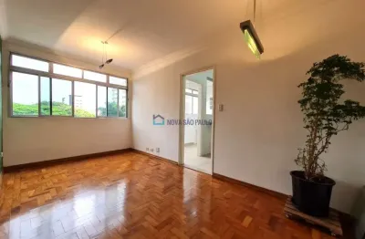 Apartamento à venda de 83m² , 02 dormitórios em moema.