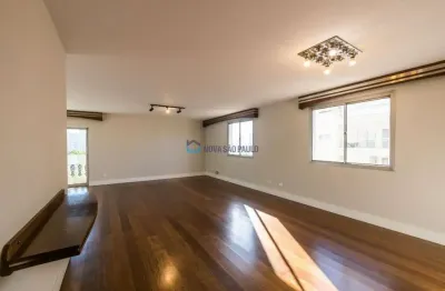 Apartamento  de 200 m², com 3 dormitórios, 1 suíte, 3 vagas de garagem