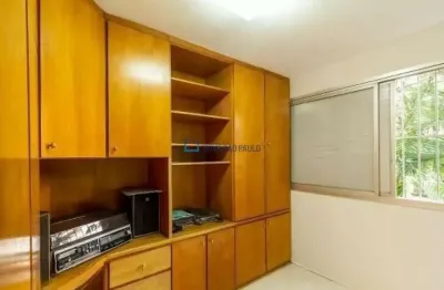 Apartamento com sacada, 3 quartos  sendo 1 suíte e 3 banheiros, 2 vagas  à venda  em  moema, por r$