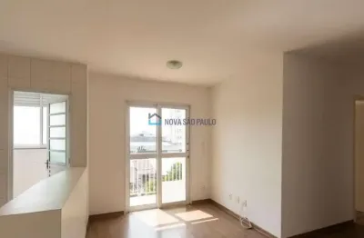 Apartamento na vila santa catarina com 2 quartos e 1 vaga de garagem.
