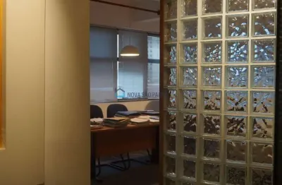 Sala comercial al. dos jurupis,  moema- sp,  42 m² , 2 banheiros,  à venda