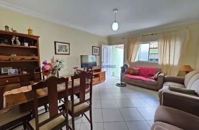 Casa com 3 quartos à venda na Rua Américo Ribeiro, --, Vila Gumercindo, São Paulo