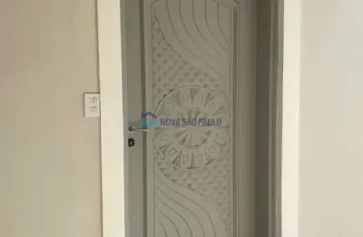 Casa comercial / venda / 4 vagas/ cozinha/ salão/ 3 banheiros, salas.