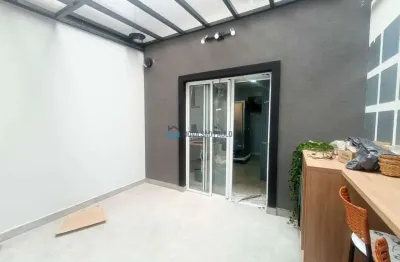 Casa com 3 quartos à venda na Rua Mário Maver, --, Vila Gumercindo, São Paulo