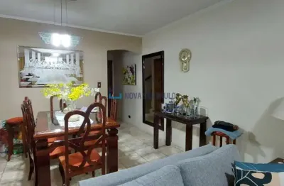 Casa com 3 quartos à venda na Rua Auguste Clesinger, --, Vila do Bosque, São Paulo