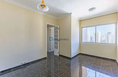 Apartamento, 2 quartos e suíte, 1 vaga, 2 banheiros, à venda em moema