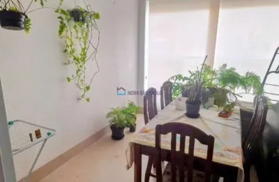 Apartamento 3 quartos, prédio novo, próximo ao metrô.