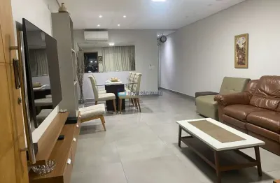 Casa com 3 quartos à venda na Rua Breno Ferraz do Amaral, --, Vila Gumercindo, São Paulo