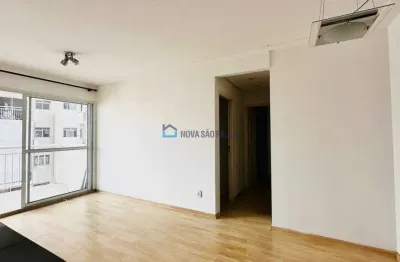 Apartamento cambuci. suíte. lazer completo em frente ao marista