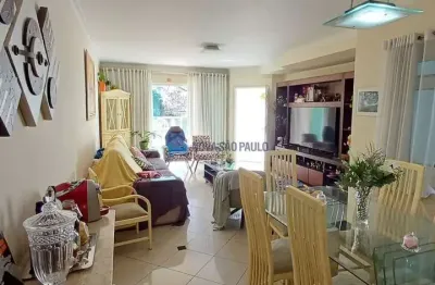 Sobrado, 4 dormitórios, 3 suítes, 3 vagas na saúde perto do metrô!