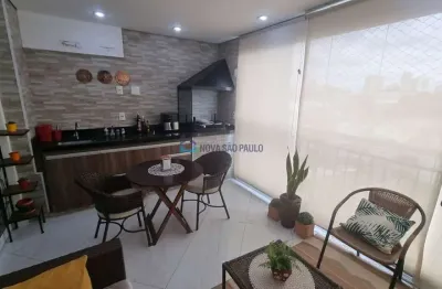 Apartamento 65m² seminovo, 2 vagas, planejado, terraço gourmet enorme! 1.800 m metrô sacomã