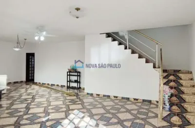 Casa com 4 quartos à venda na Rua Caramuru, --, Saúde, São Paulo