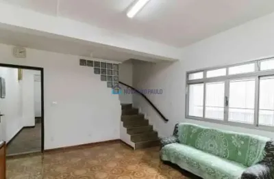 Casa Aconchegante e Espaçosa no Coração da Aclimação -  Preço abaixo do mercado
