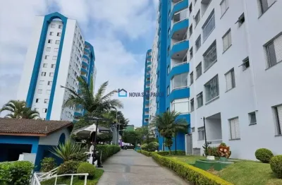 Apartamento planejado 3 dormitórios, andar  alto, varanda e lazer! 4 opções de metrô/shop plaza sul