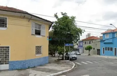 Casa à venda no ipiranga - 3 dormitórios, reformada e próxima ao terminal sacomã